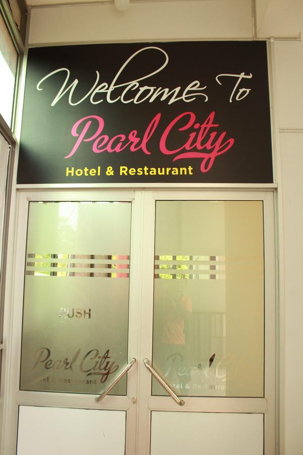 Pearl City Hotel 티사마하라마 외부 사진
